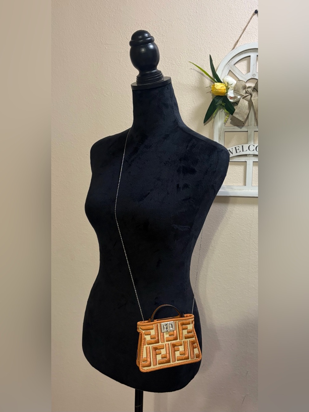 Fashion Tan Leather Peekaboo Crossbody With Cream Mono Canvas Guitar Strap - Picture 15 of 16